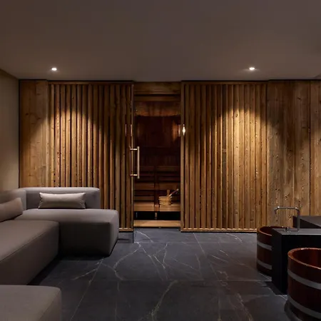 Miiro The Mansard Hotel