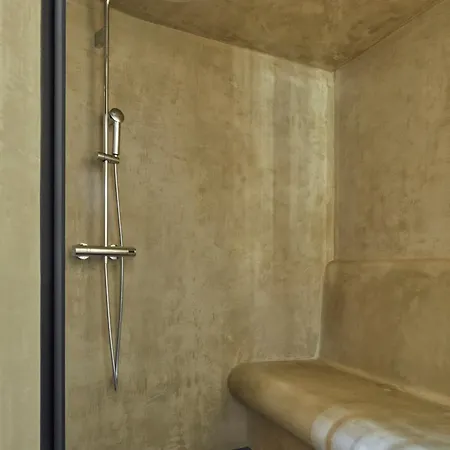 Miiro The Mansard Hotel