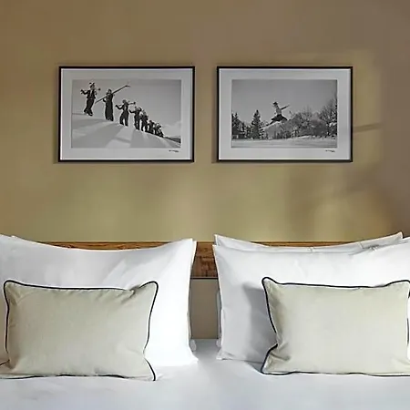 Miiro The Mansard 4*