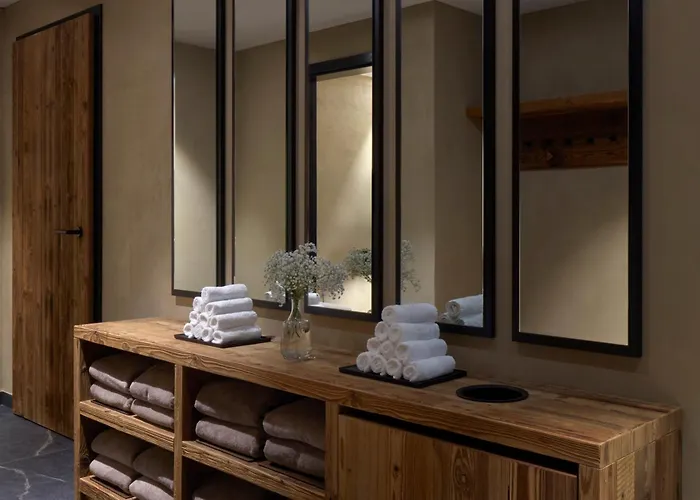 Hotel Miiro The Mansard 4*