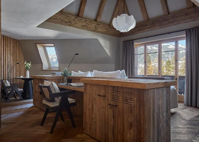 Miiro The Mansard Hotel 4*