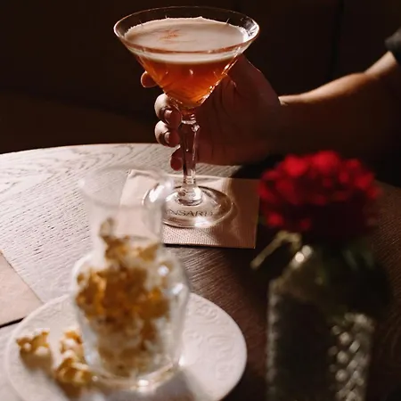 호텔 Miiro The Mansard 그슈타드